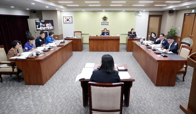 제370회 임시회 제1차 행정문화위원회 모습사진충남도의회