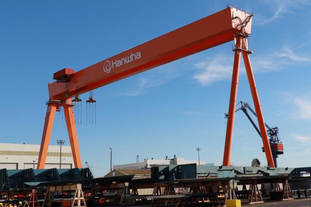 Goliath crane at Hanwha Philly Shipyard in Philadelphia Pennsylvania on Dec 22 2025 Yonhap