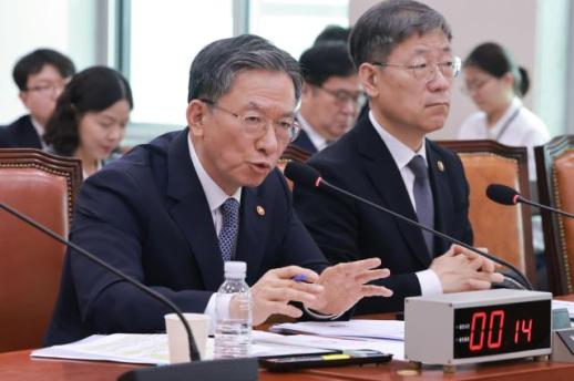 정성호 법무부 장관 취임 1년…민생 위협 3대 범죄 집중 단속 성과