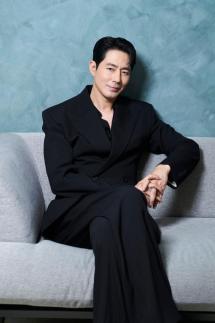 Diễn viên Jo In-sung: Đạo diễn Na Hong-jin đang hướng tới vũ trụ... Tôi đã sẵn sàng để hy sinh