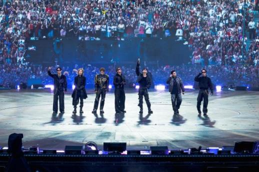 BTS kết thúc tour châu Âu với 710.000 khán giả, khép lại tại Paris