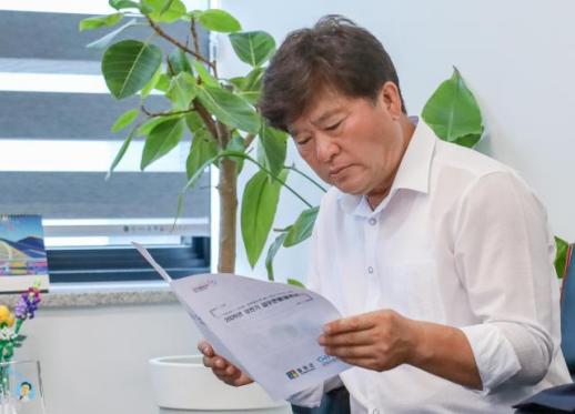 김동일 철원군수, 강원관광재단과 관광 활성화 맞손…DMZ·야간관광으로 체류형 관광 육성