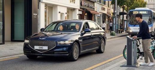 Motorists in their 50s and older own half of all registered vehicles