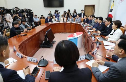 야권, 김용범 정책실장 맹공…즉각 경질·레버리지 ETF 국정조사