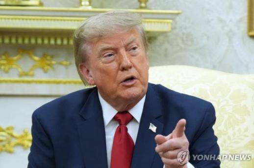 Trump cảnh báo đáp trả mạnh sau thương vong của binh sĩ Mỹ, Washington bước sang ngày thứ 10 không kích Iran