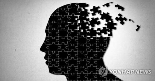 Bạn đời của người mắc sa sút trí tuệ có nguy cơ mắc bệnh cao hơn khoảng 70%, nghiên cứu khuyến nghị cần tiếp cận theo đơn vị gia đình