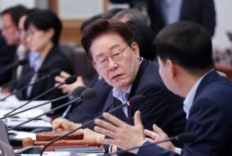 與, 법사위·정무위 등 11개 상임위 처리 강행…野 반발