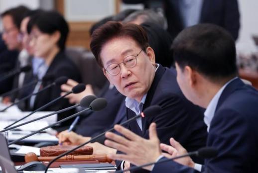 Tổng thống Lee Jae-myung: Bất động sản là vấn đề nghiêm trọng nhất mà xã hội chúng ta đang đối mặt