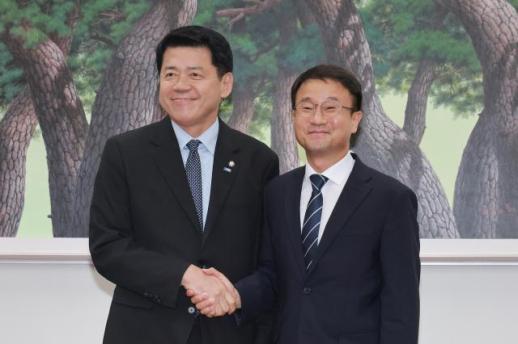 김준형 조국혁신당, 종합특검법 필버 해제 표결 동참
