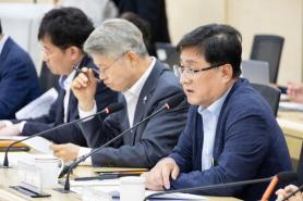 Đội ngũ kinh tế của Chính phủ Lee một năm: Kim Sung-hwan dẫn dắt lĩnh vực khí hậu và năng lượng