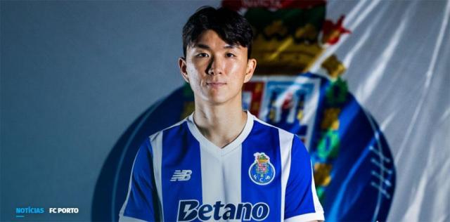 Midfielder Hwang In-beom joins Portuguese club FC Porto