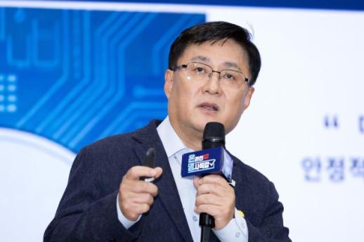 김성환 기후장관, 용인 반도체 클러스터 점검…전력·용수 인프라 구축 속도