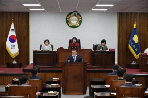 동해시의회 제364회 임시회 폐회…청렴 의정 강화와 이동노동자 권익 보호 과제 제시