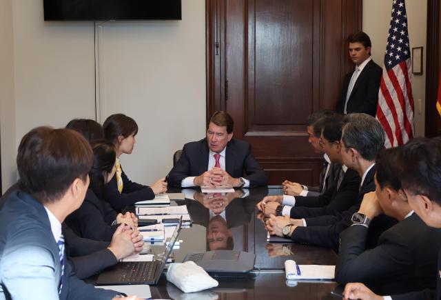 Members of an AMCHAM Korea delegation pose with a US senator during the chamber’s 2026 Washington Doorknock program in Washington DC Courtesy of AMCHAM Korea