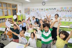 Seoul elementary schools kick off summer vacation