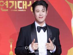 참교육 피오, 교통사고로 놀토 녹화 불참한다…부상은 경미