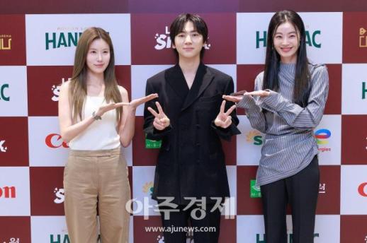 [포토] 이주승 감독·윤소이·조은유, 디렉터스 아레나 X 레진스낵 뷰잉파티 참석