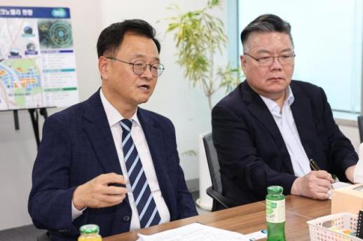 민경선 고양시장, 경기도·도의회 방문...공업물량·신청사 협조 요청