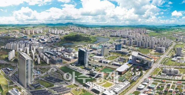 하늘에서 내려다 본 나주 빛가람혁신도시 사진나주시