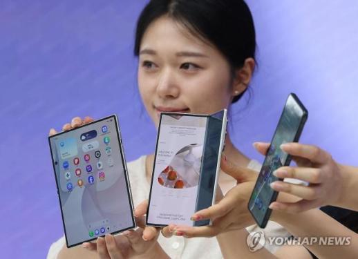 Trải nghiệm Galaxy Z Fold8: Samsung thay đổi trải nghiệm người dùng, mở rộng hệ sinh thái AI từ điện thoại đến kính thông minh