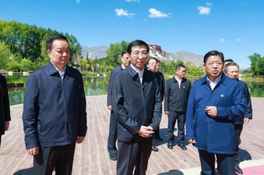 中 서열 4위 왕후닝 티베트行 안정이 최우선...민족단결법 철저히 시행