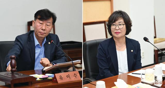 완주군의회 예산결산특별위원회 위원장으로 선출된 유이수 의원왼쪽과 부위원장으로 선출된 이미경 의원사진완주군의회