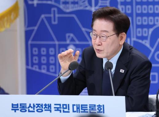 李대통령 지지율, 51%로 다시 최저치...부정 평가 1위 부동산