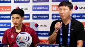 Đội tuyển Việt Nam dưới sự dẫn dắt của HLV Kim Sang-sik, ghi 7 bàn trong trận ra quân tại ASEAN Hyundai Cup, vượt qua kỷ lục bất bại của HLV Park Hang-seo