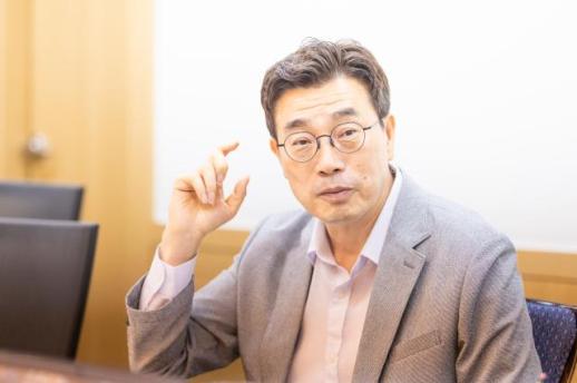 [강대웅의 정문일침(頂門一鍼)] 최원용 평택시장의 유소작위(有所作爲), 시민 물 주권 지켰다