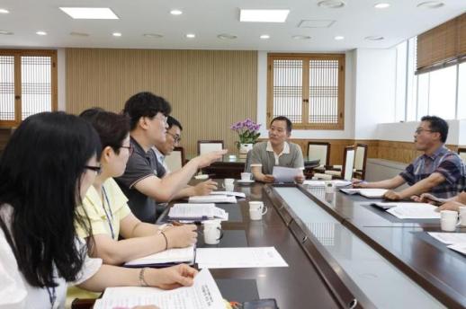 신안군, 정례 타운홀 미팅 정책토론 중심으로 개편…군정 소통 강화