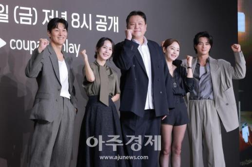 [포토] 쿠팡플레이 시리즈 지금 불륜이 문제가 아닙니다 제작발표회