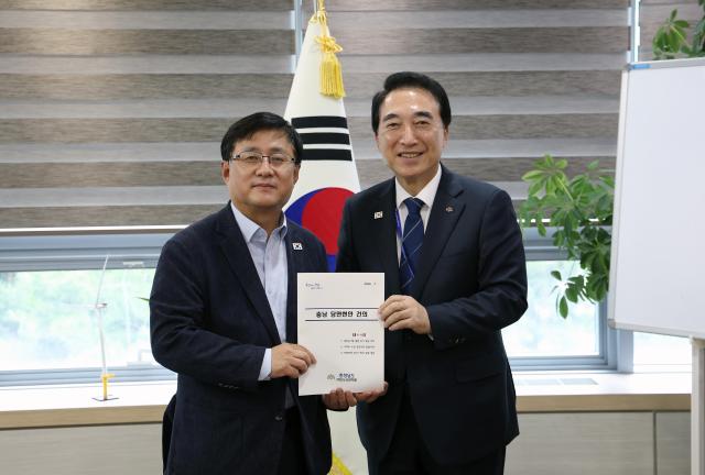 박수현 충남지사 사진충남도