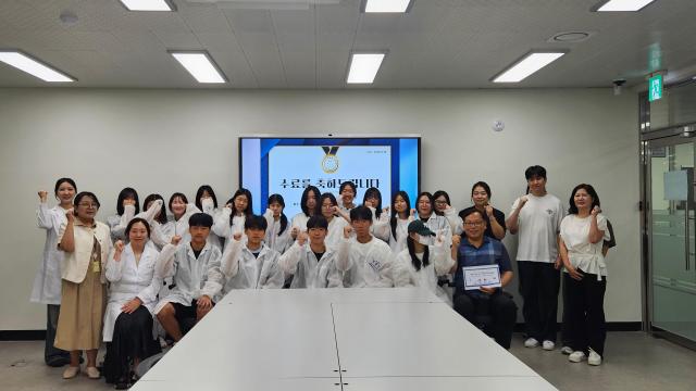전남바이오진흥원 바이오의약본부본부장 서동삼가 지역 맞춤형 바이오 전문인력 양성을 위해 운영중인 맞춤형 인재육성 프로그램CTO Contract Training Organization 하계 교육을 본격 추진하고 있다사진전남바이오진흥원
