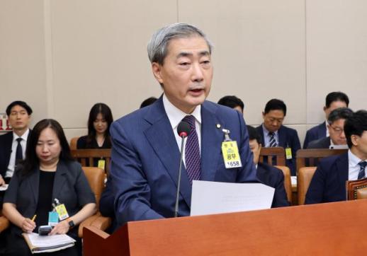한은 총재 긴축 이어갈 필요…8월 백투백 인상 나서나