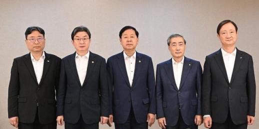 경제·금융당국 긴급회의…단일종목 레버리지 개인투자 한도 묶는다