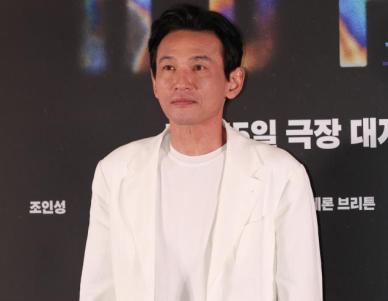황정민, 불륜 폭로 A씨 "스토킹 범죄자로 몰아…현재 정식 재판 중"