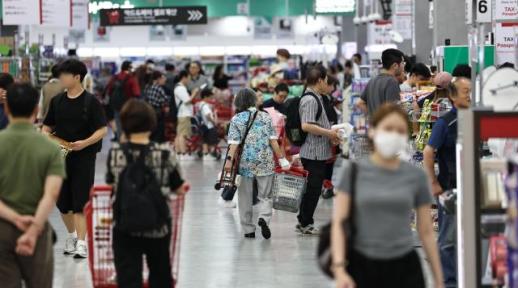韩国零售市场冷热分化 百货店增长强劲大型超市承压