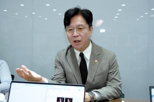 염전노예 재발 막는다 노동부, 관계당국과 협력체계 구축
