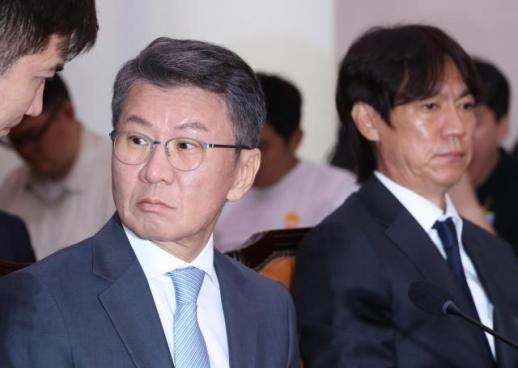 국회 청문회 선 정몽규·홍명보, 밀실 행정·특혜 의혹 전면 부인