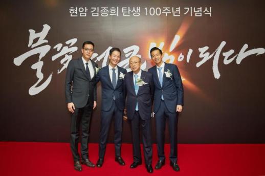 Hanwha chairmans three sons promoted in major leadership reshuffle