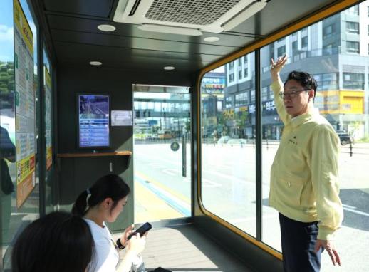 정명근 화성시장, 무더위쉼터·스마트쉘터 점검...폭염 대응 강화