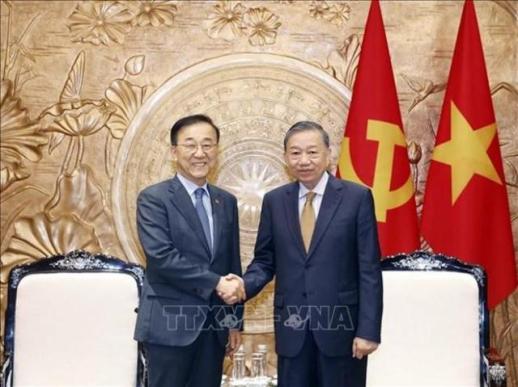 Việt Nam – Hàn Quốc đồng hành trong mục tiêu phát triển, Bộ trưởng Kim Yoon-duk trao thư của Tổng thống Lee Jae-myung tới Tổng Bí thư Tô Lâm