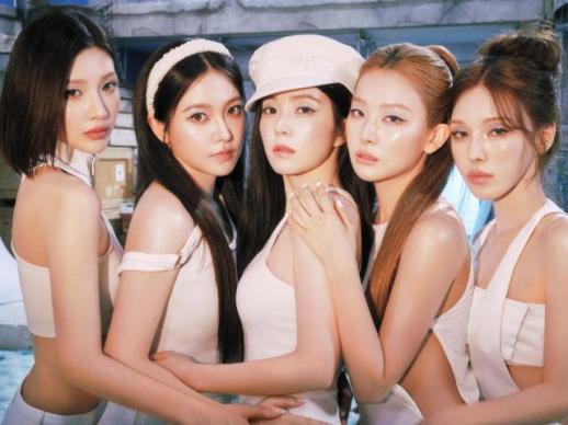 Red Velvet returns as full group with summer EP Velvet Summer