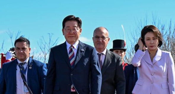 李대통령, 3일 귀국 후 곧바로 靑 출근…부동산·증시 현안 점검