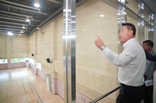 이충우 여주시장, 강천 복합청사·오학 문화복지센터 현장점검