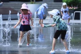 Koreas 40C heat sends KOSDAQ-listed cooling appliance stocks soaring