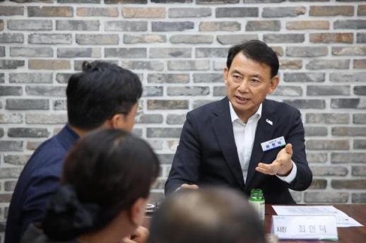 최현덕 남양주시장, 상인연합회와 첫 정담회...골목상권 회복 논의