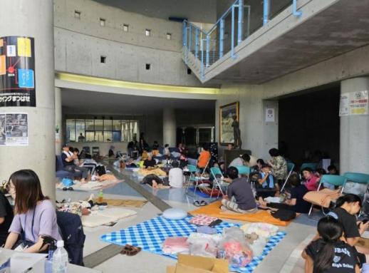 강진·폭염 이중고 덮친 日 구마모토… 다카이치 200억엔 투입