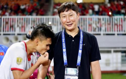 김상식호 베트남, 흰 셔츠 벗자 살아났다...인니전 3-0 완승에 아세안 현대컵 조 1위로