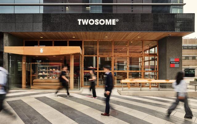 A Twosome Place gains ground as Starbucks struggles with Tank Day controversy